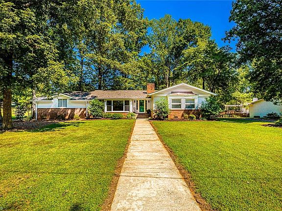 2nd image of 645 Indian Valley Dr