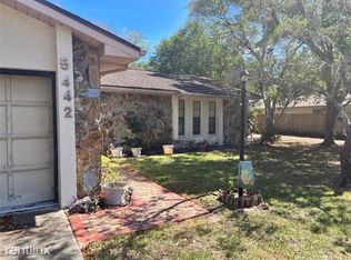 5442 Glover Dr, Weeki Wachee, FL 34607