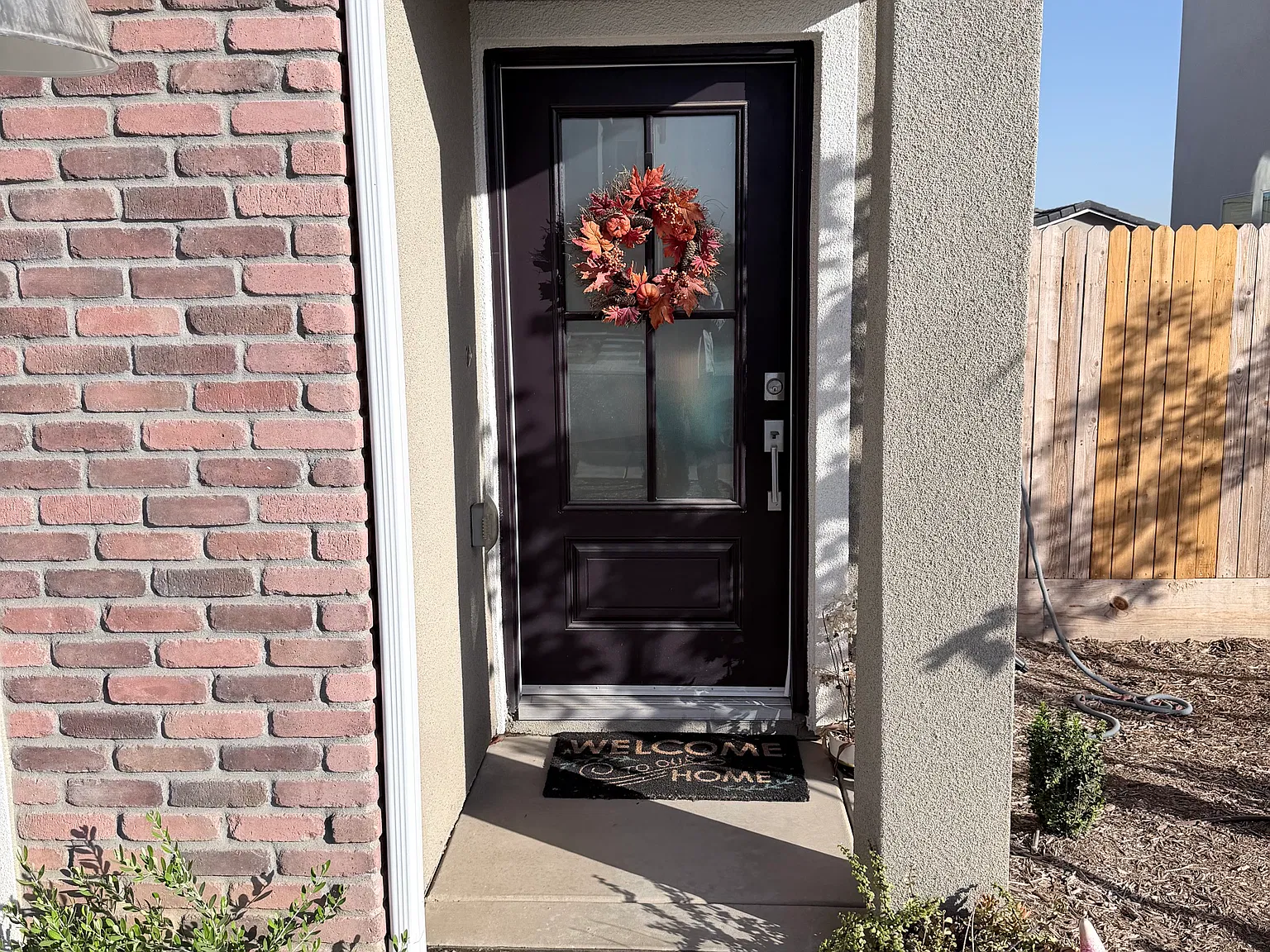 4 bed, 2.5 bath, 2116 sqft, $2,995 — Photo 3