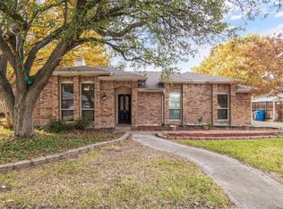 417 Cozby Ave, Coppell, TX 75019
