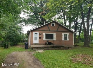 687 Scottwood St, Pontiac, MI 48340