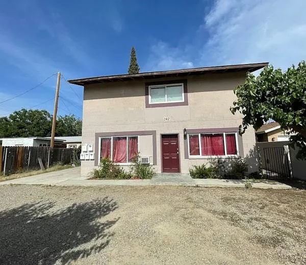 1 bed, 1.0 bath, $800 — Photo 3