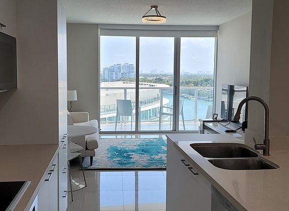 3rd image of 6700 Indian Creek Dr APT 1003