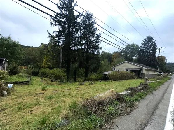 1230 Indian Creek Valley Rd, Indian Head, PA 15446