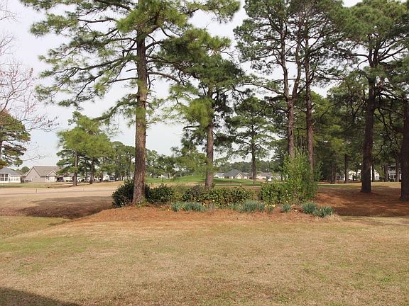 5th image of 542 Sand Ridge Rd.