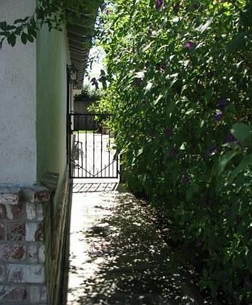 3rd image of 960 Ackley St