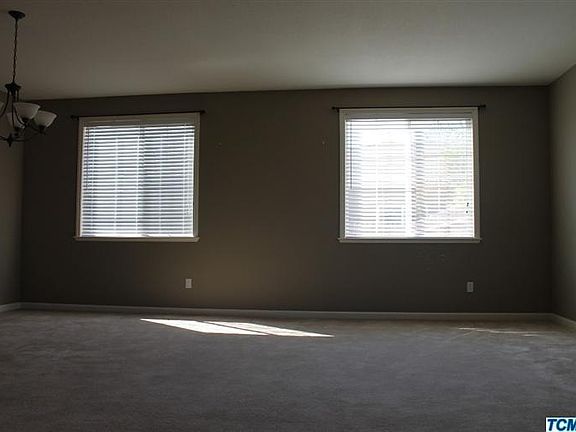 4th image of 2756 N Crowe Street