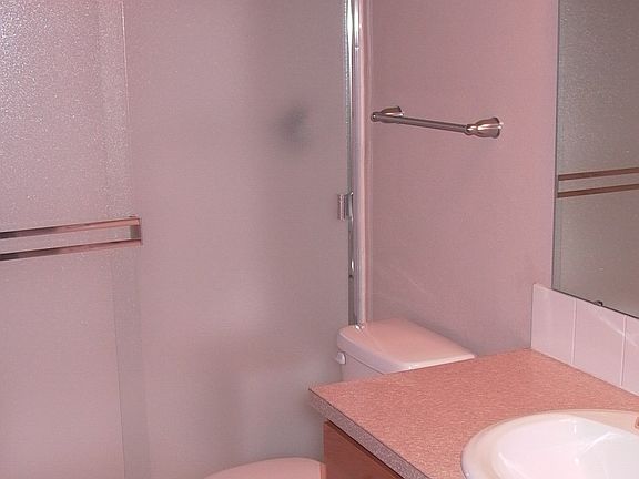 5th image of 5642 Colby Ct SE
