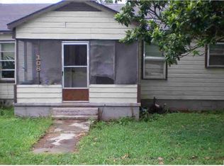 108 George St, Crossville, AL 35962