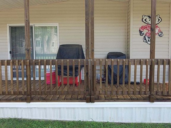 Covered 8' wide deck.