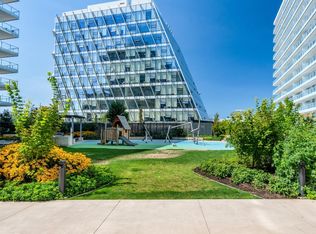 6328 No 3 Rd #720, Richmond, BC V6Y 2B2