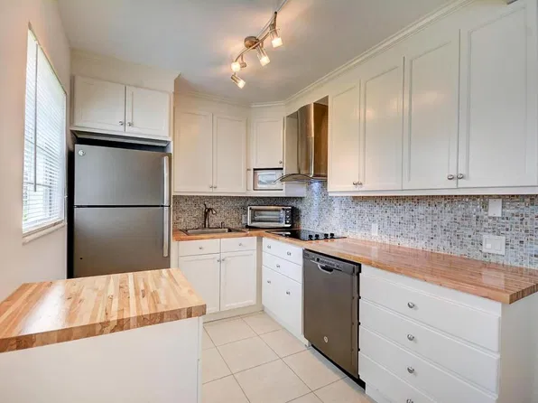 256 Preston Way #G-2560, Boca Raton, FL 33434