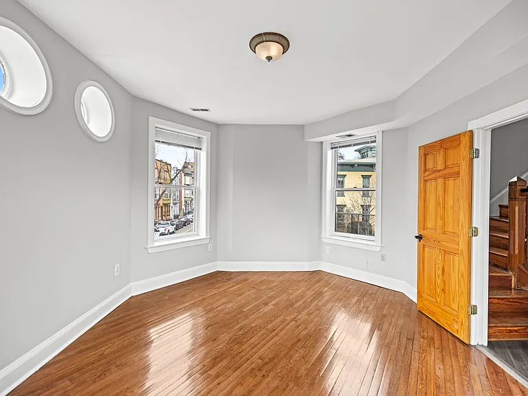 547 Florida Ave NW #9 — Photo 27