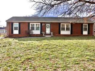3318 Locust Grove Ln, Salem, VA 24153