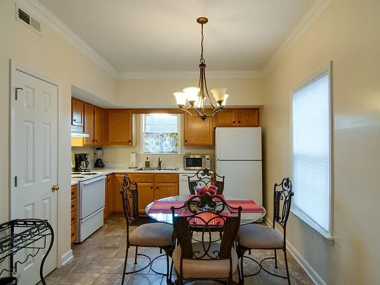 3105 Dudley Ave — Photo 12