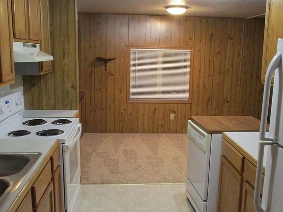 4th image of 14713 Parkdale Dr NW