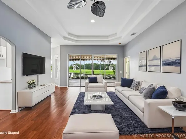 4516 NW Wandering Oak Ct, Jensen Beach, FL 34957
