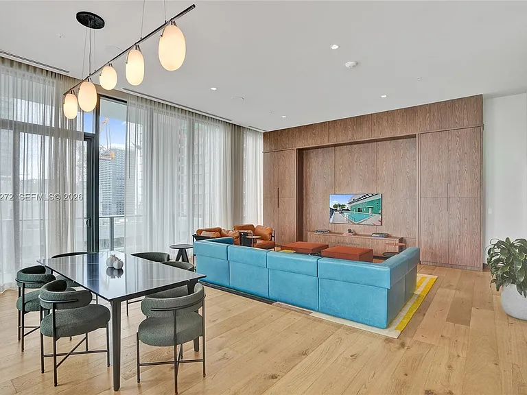 11 NE 6th 1403 Miami #1403 — Photo 36