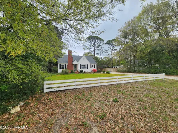 4909 Oleander Drive, Wilmington, NC 28403