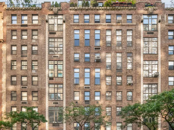 434 East 52nd Street