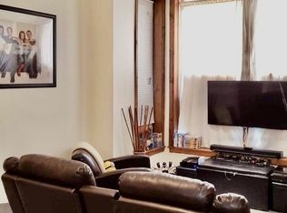 2326 W 24th St #1A, Chicago, IL 60608