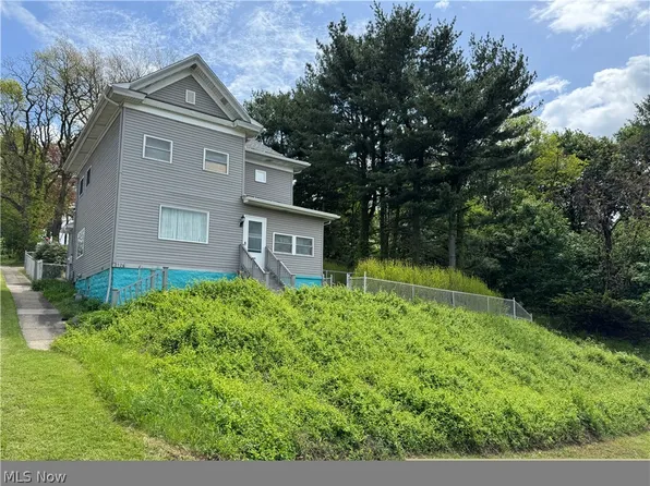 1126 Jennings Ave, East Liverpool, OH 43920
