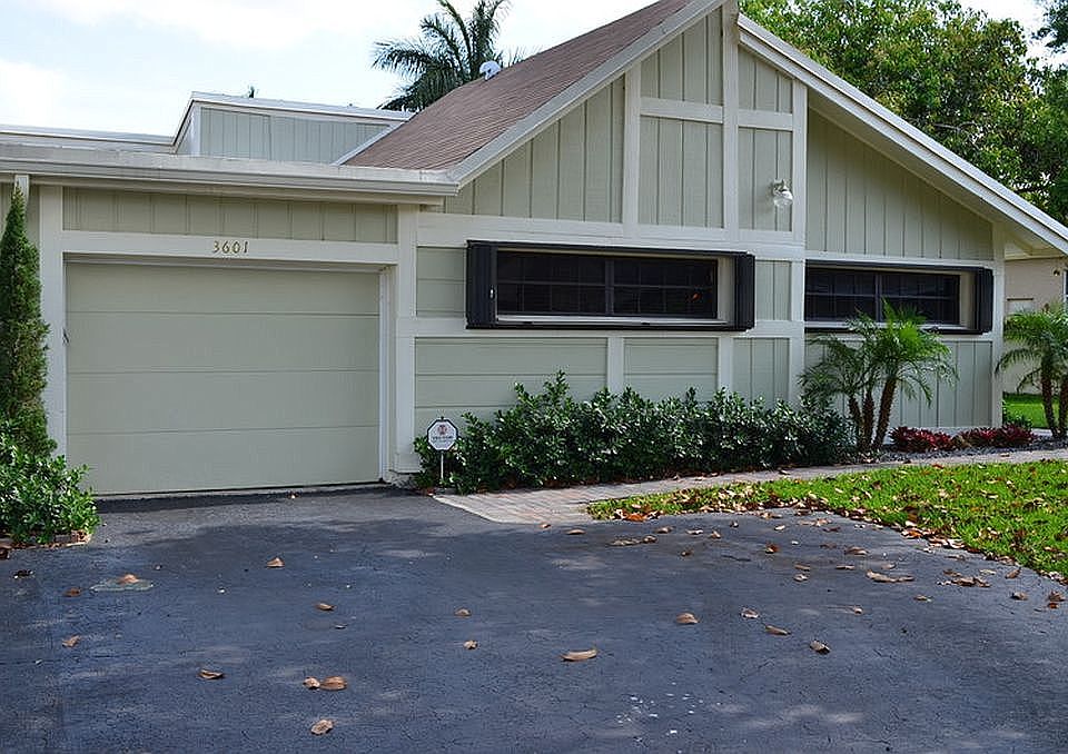 1st image of 3601 W Bell Dr