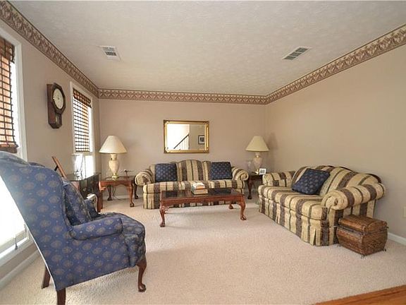 2nd image of 2955 Emerson Lake Dr