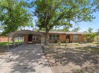 1215 Oak St, Mission, TX 78572