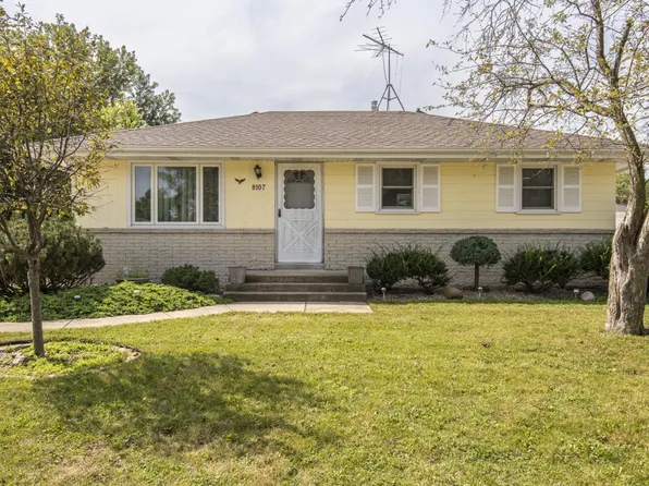 8107 West Norwich STREET, Milwaukee, WI 53220