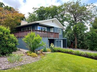 2929 Cameron Rd, Moscow, ID 83843