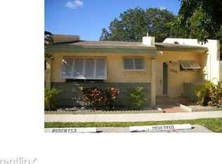 2461 N 37th Ave, Hollywood, FL 33021