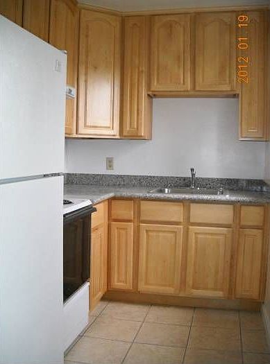 New Kitchen Counter, Cabi