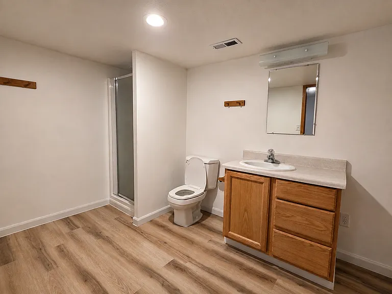 3919 S Dearborn St — Photo 19