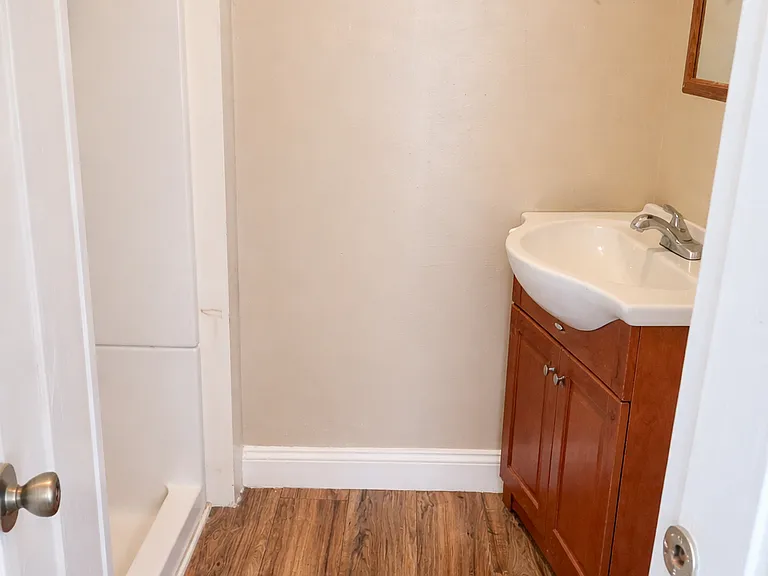 28 N Main St #1 — Photo 5
