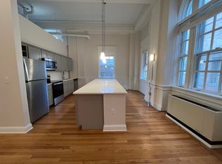 Hendrick Hudson, Troy, NY 12180