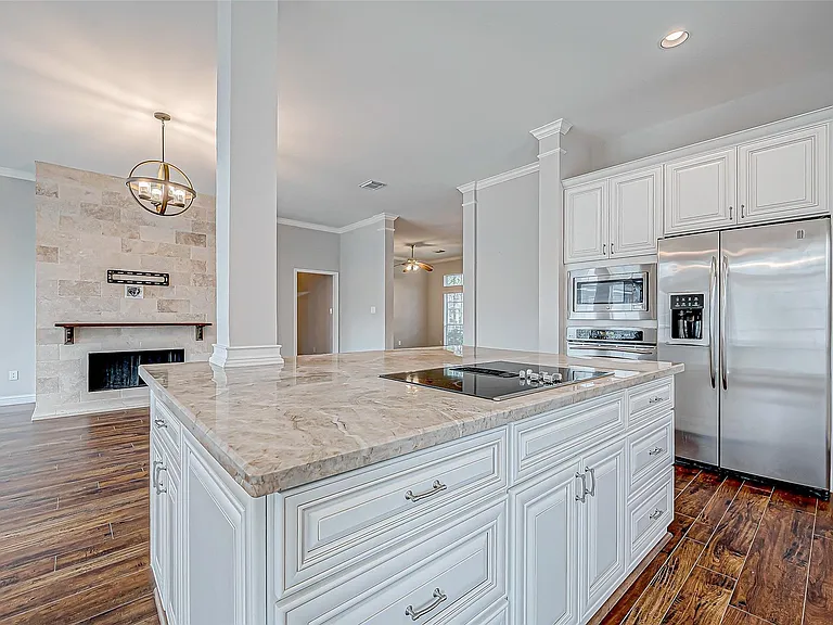 5410 Portage Rock Ln — Photo 16