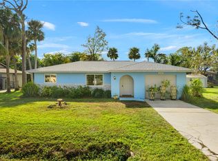 8101 Cleaves Rd, North Fort Myers, FL 33903