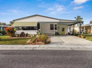 6067 Forest Lake Dr, Zephyrhills, FL 33540