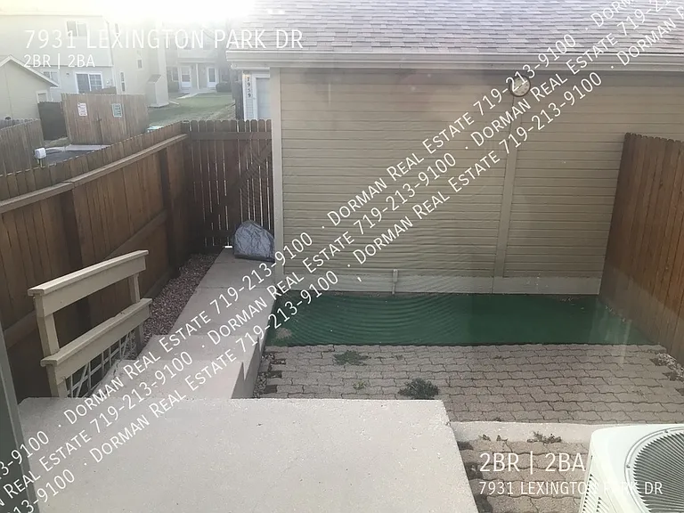 7931 Lexington Park Dr — Photo 2