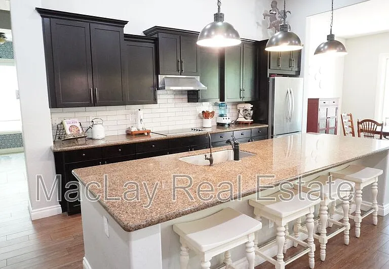 2910 E Wildhorse Dr — Photo 31