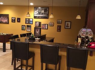 2170 Bloomsbury Ct, Aurora, IL 60502