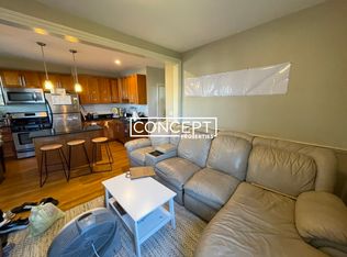 124 Berkshire St #7CP, Cambridge, MA 02141