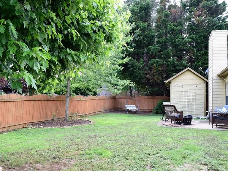 450 Running Fawn Dr — Photo 11
