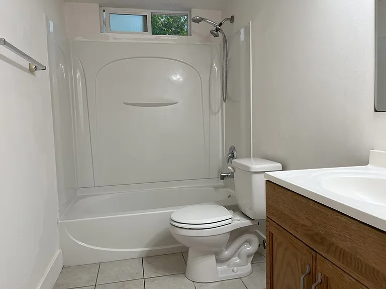 223 S Montgomery St #2 — Photo 8