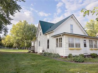 121 E Main St, New Auburn, WI 54757