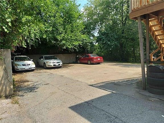 4th image of 5236 E 28th St