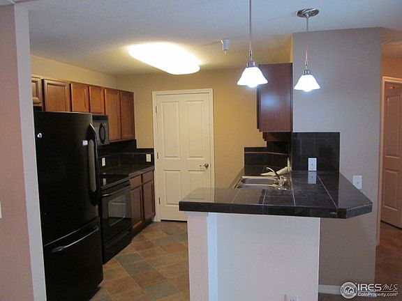 2nd image of 804 Summer Hawk Dr
