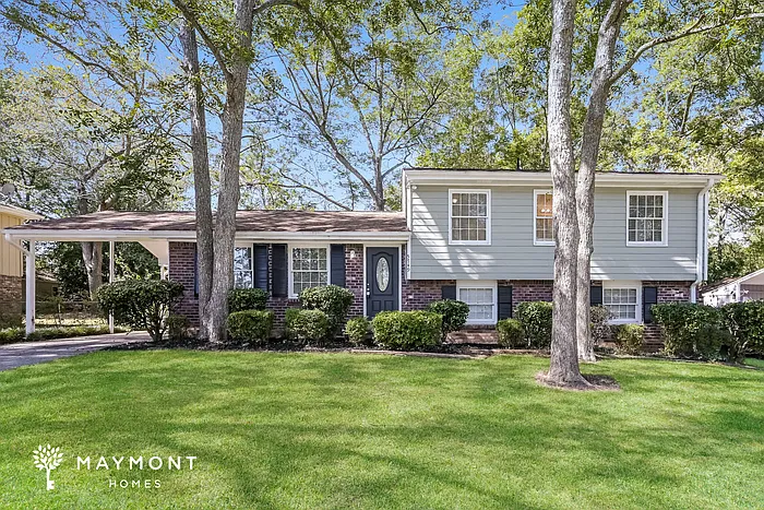 5749 Wesson Dr — Photo 1