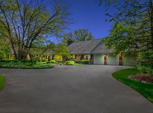 2402 Lexington Dr, Long Grove, IL 60047